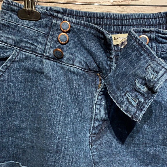 Twik Denim Jeans Shorts - Picture 5 of 6